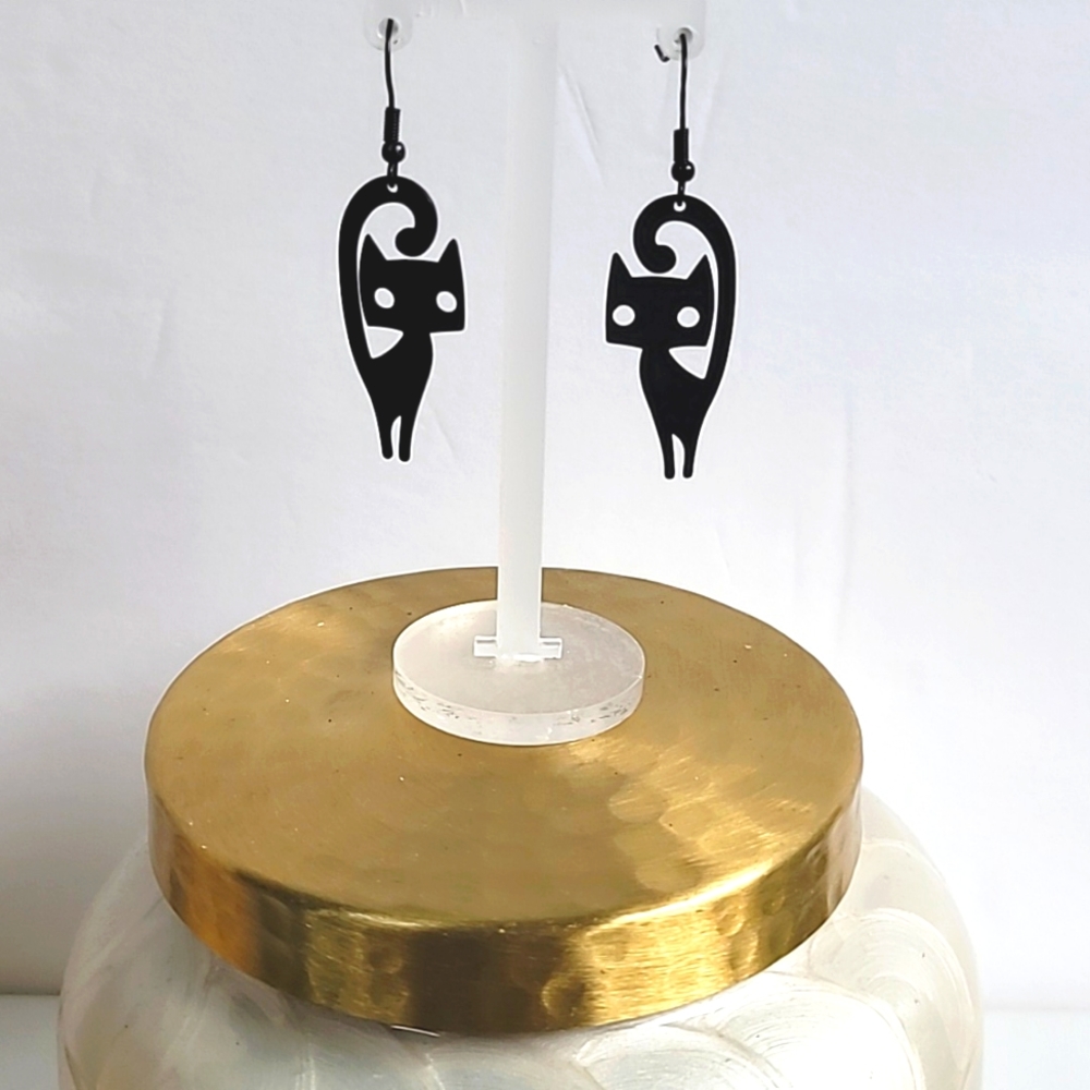 ⭐️ Halloween black cat earrings